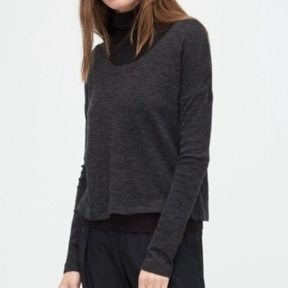 Ugg Merino Wool Lightweight Sweater Charcoal Grey Cropped Logo Women’s Large L - Picture 13 of 13